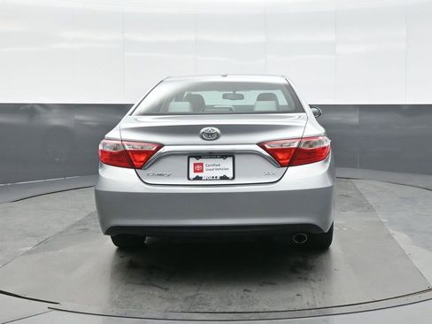 Used 2016 Toyota Camry XLE image 6