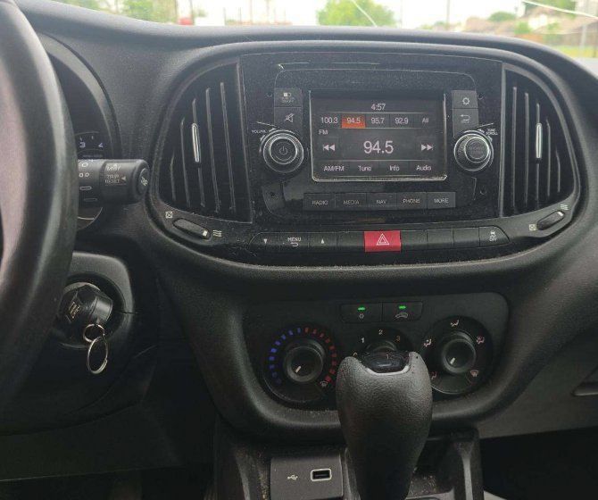 Used 2022 RAM ProMaster City Tradesman FWD image 29