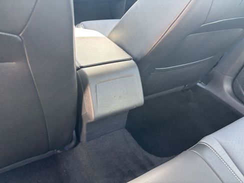 Used 2025 Volkswagen Jetta SE image 23