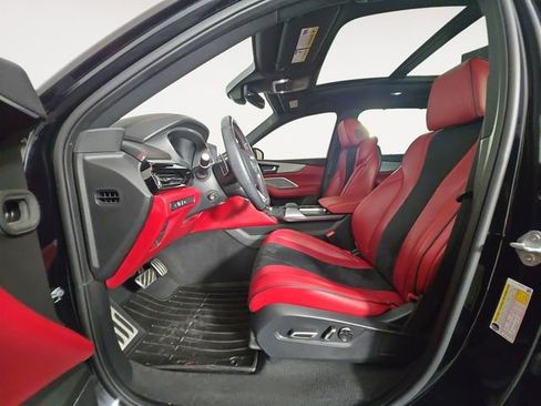 Used 2022 Acura MDX A-Spec image 9