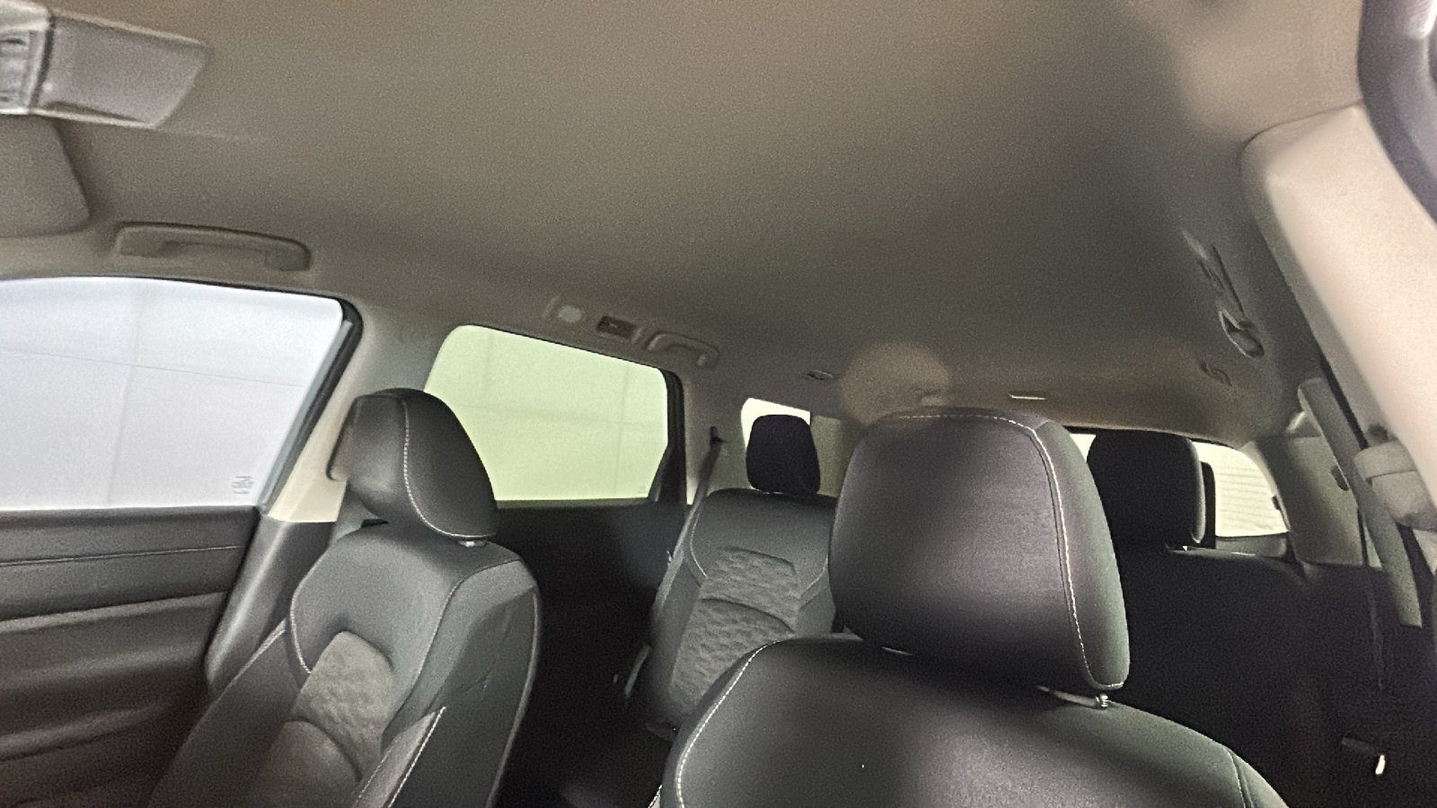 Used 2023 Nissan Pathfinder S AWD/4WD image 16