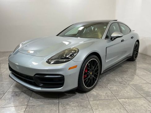 Used 2022 Porsche Panamera 4S w/ Premium Package image 3