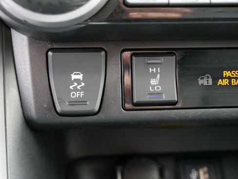 Used 2024 Toyota RAV4 XSE w/ Advanced Technology Package AWD/4WD image 21