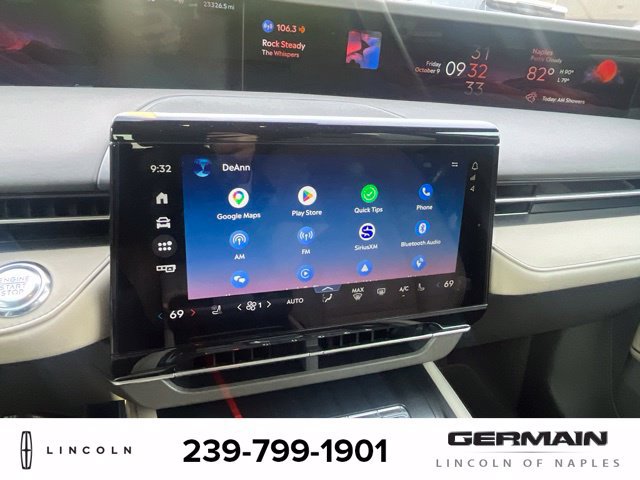 Used 2024 Lincoln Nautilus Premier AWD/4WD image 17