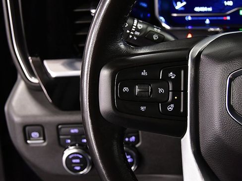 Used 2022 GMC Sierra 1500 Elevation image 22