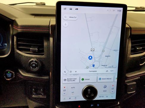 Used 2023 Ford Expedition Max Limited image 19