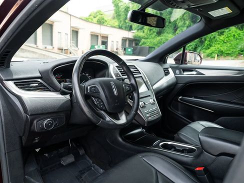Used 2016 Lincoln MKC Premiere FWD image 19
