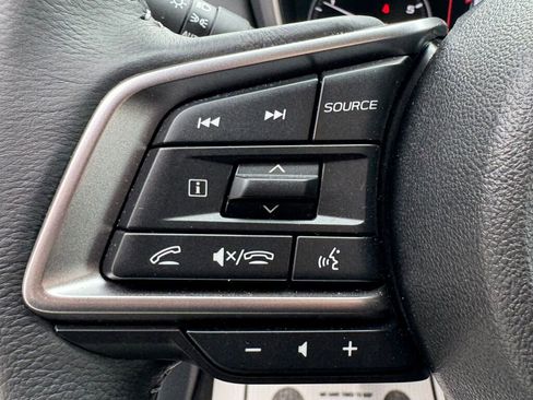 Used 2025 Subaru Outback Limited image 25