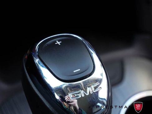 Used 2019 GMC Acadia SLT image 34