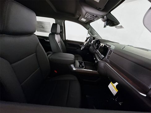 New 2026 GMC Sierra 2500 SLT w/ SLT Premium Package image 23