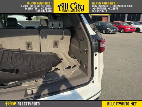 Used 2018 Chevrolet Traverse Premier image 40