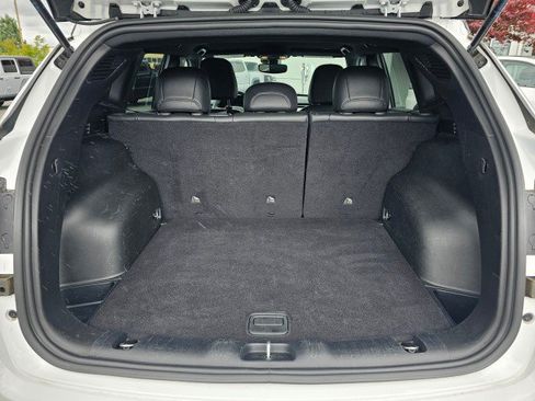 Certified 2025 Jeep Compass Limited AWD/4WD image 18