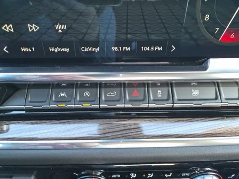 Certified 2025 GMC Sierra 1500 Elevation AWD/4WD image 29