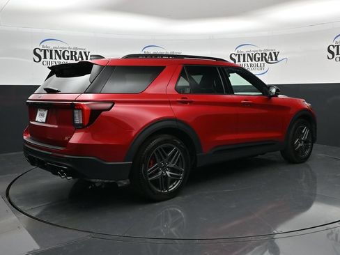Used 2025 Ford Explorer ST w/ Sun And Sound Package RWD image 7
