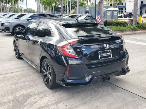Used 2017 Honda Civic Sport image 5
