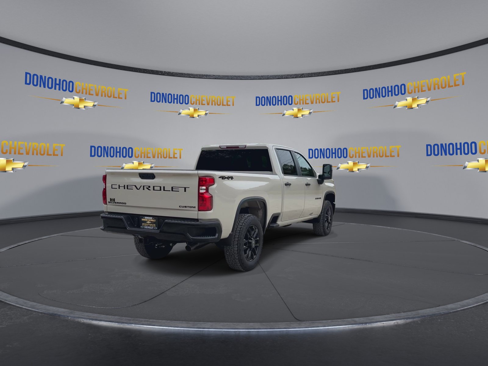 New 2026 Chevrolet Silverado 2500 Custom w/ Custom Value Package AWD/4WD image 11