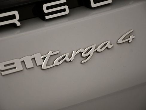 Used 2024 Porsche 911 Targa 4 image 11