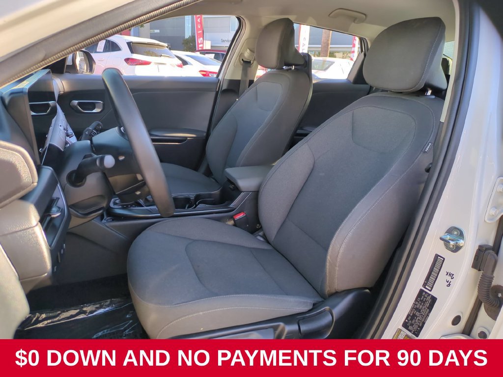 Used 2025 Kia K4 FWD image 21
