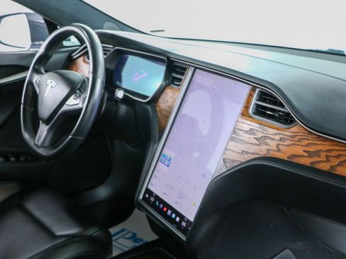Used 2019 Tesla Model S 75D AWD/4WD image 25