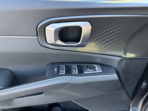 New 2026 Kia Sorento S image 21