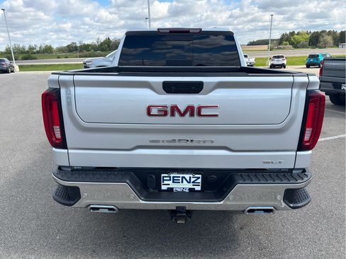 Used 2021 GMC Sierra 1500 SLT w/ SLT Premium Plus Package AWD/4WD image 4