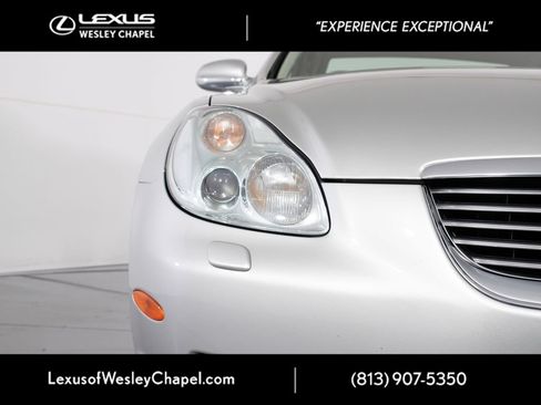 Used 2004 Lexus SC 430 Convertible RWD image 10