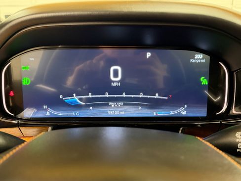 Used 2022 Jeep Grand Wagoneer Series III w/ Rear Seat Video Group 1 image 17