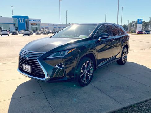 Used 2019 Lexus RX 350L FWD image 3