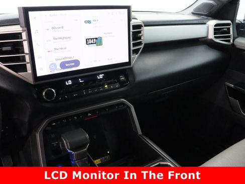 Used 2025 Toyota Tundra Limited image 16