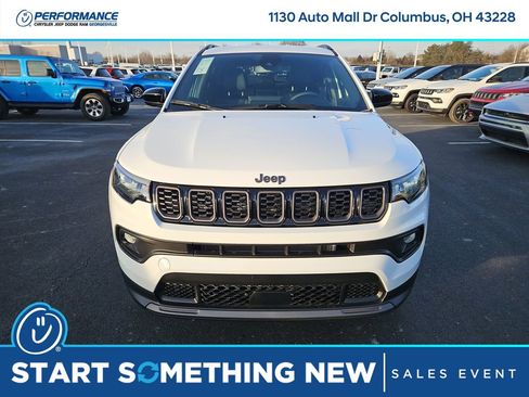 New 2026 Jeep Compass Latitude image 2