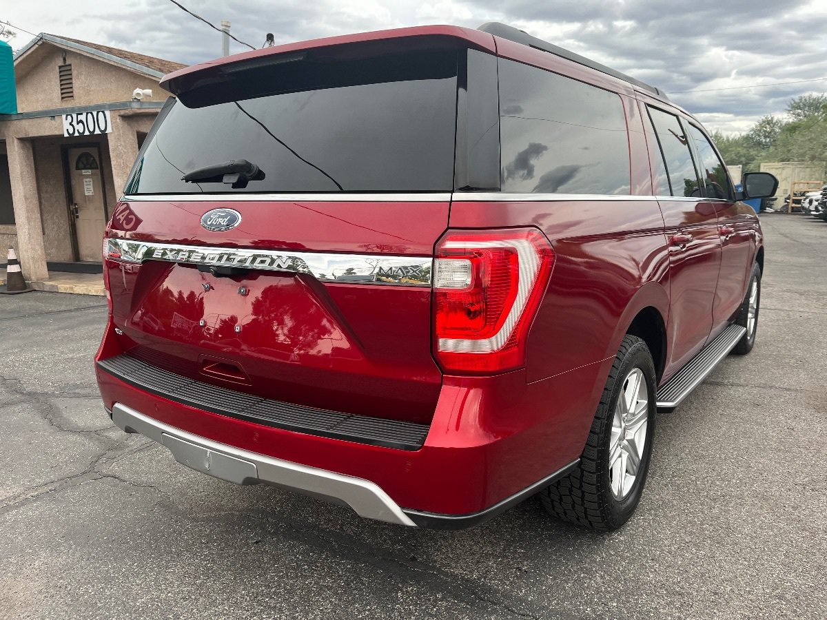 Used 2019 Ford Expedition Max XLT w/ Equipment Group 202A AWD/4WD image 5