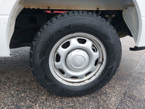 Used 2017 Ford F150 XL w/ Equipment Group 101A Mid image 33