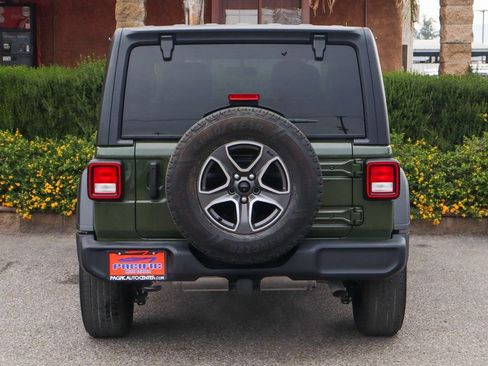 Used 2022 Jeep Wrangler Sport S image 7