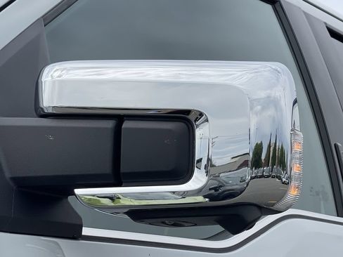 Used 2023 Ford F150 Platinum w/ Equipment Group 701A High AWD/4WD image 18