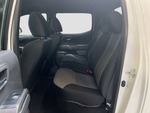 Used 2023 Toyota Tacoma TRD Sport AWD/4WD image 22