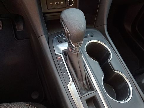 Used 2023 Chevrolet Equinox LT AWD/4WD image 19