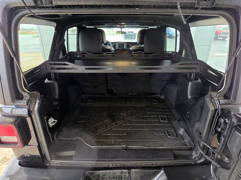 Used 2022 Jeep Wrangler Unlimited Sport AWD/4WD image 6