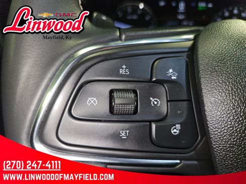 Used 2023 Buick Envision Essence w/ Sport Touring Package FWD image 21