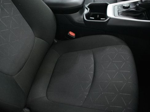 Used 2025 Toyota RAV4 XLE image 23