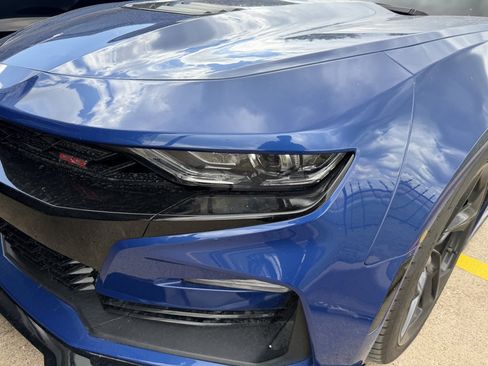 Used 2019 Chevrolet Camaro SS RWD image 31
