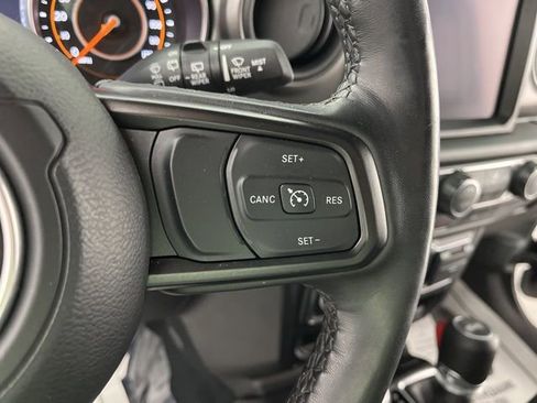 Used 2023 Jeep Wrangler Willys image 21