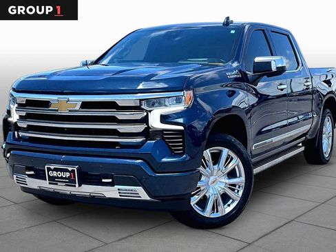 Used 2022 Chevrolet Silverado 1500 High Country w/ High Country Premium Package RWD image 1
