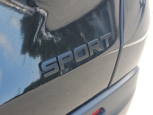Certified 2024 Honda HR-V Sport image 9