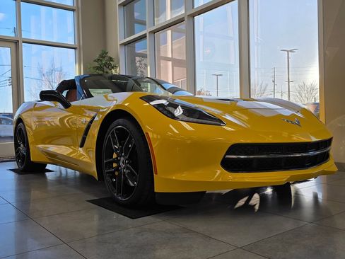 Used 2014 Chevrolet Corvette Stingray Coupe w/ 3LT Preferred Equipment Group image 4