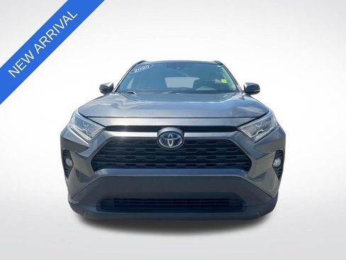 Used 2020 Toyota RAV4 XLE AWD/4WD image 8