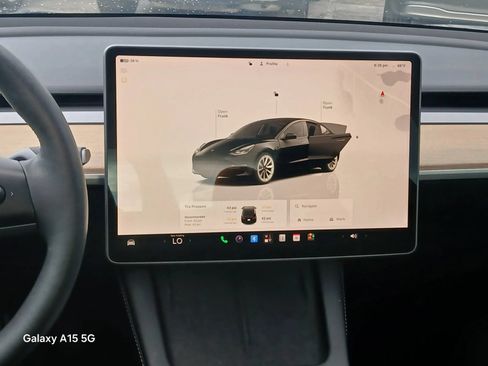 Used 2023 Tesla Model 3 Standard Range RWD image 24