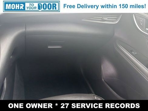 Used 2021 Buick Envision Essence image 28