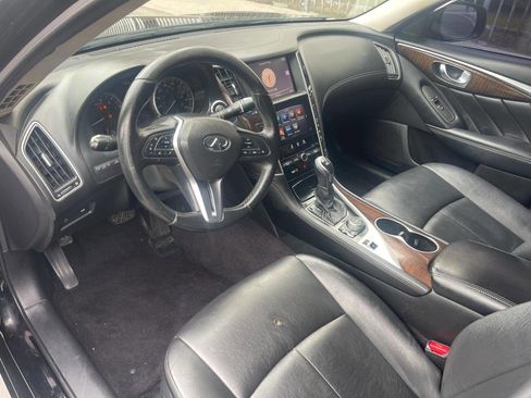 Used 2018 INFINITI Q50 Luxe w/ Cargo Package (L95) image 6
