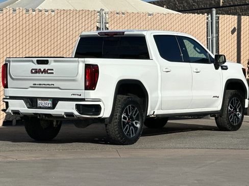 Certified 2024 GMC Sierra 1500 AT4 w/ Technology Package AWD/4WD image 4