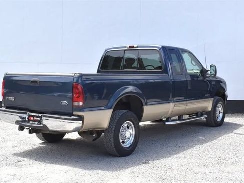 Used 2001 Ford F250 Lariat AWD/4WD image 5